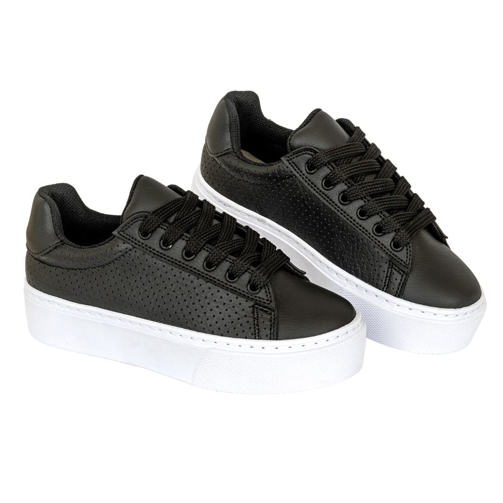 Tenis Negros para Mujer Magic, ideal con outfits casuales