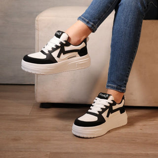 Tenis Blanco y Negro - SNOOPY