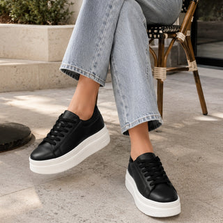 Tenis Negro para dama con Plataforma - Oreo