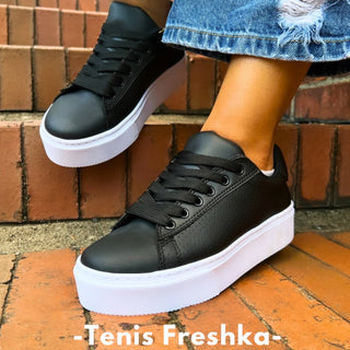 Tenis Negros para Mujer Magic, ideal con outfits casuales
