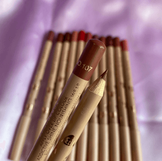 Lápiz delineador de labios - Efecto Profesional | FRESHKA CO